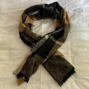 Winter scarf